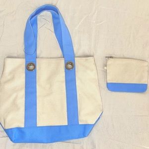 Retro White and blue bag with removable pouch inside